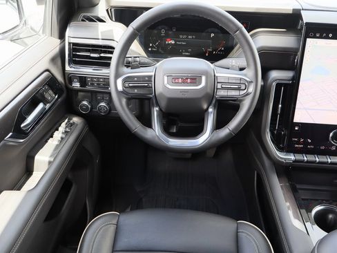 Certified 2026 GMC Yukon Elevation w/ LPO, Floor Liner Package RWD image 24