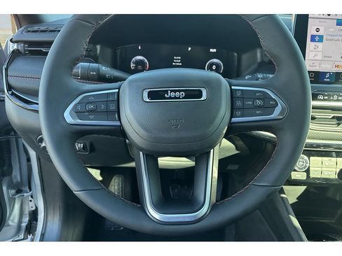 New 2026 Jeep Compass Trailhawk w/ Sun, Sound & Navigation Group AWD/4WD image 13
