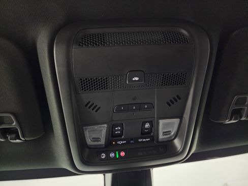 Used 2020 Cadillac XT5 Premium Luxury image 51