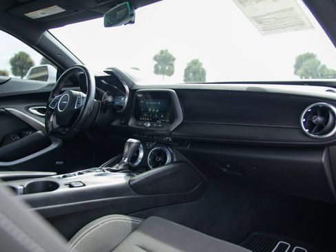 Used 2021 Chevrolet Camaro LT w/ Technology Package RWD image 31