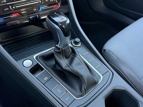 New 2026 Volkswagen Jetta SE image 18