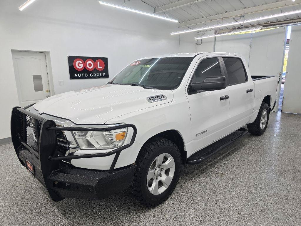 Used 2024 RAM 1500 Lone Star AWD/4WD image 3