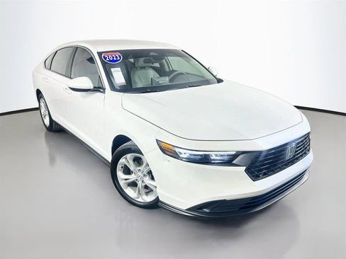 Used 2023 Honda Accord LX image 2
