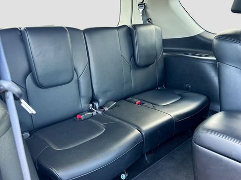 Used 2024 Nissan Armada SL w/ Captain's Chairs Package RWD image 24