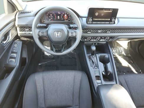 Certified 2023 Honda Accord EX image 19