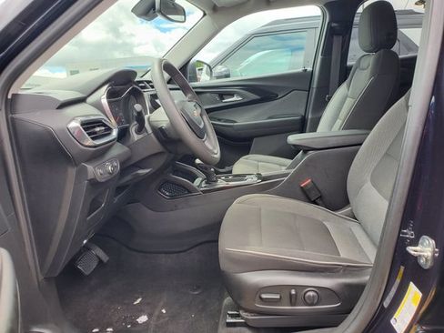 Certified 2021 Chevrolet TrailBlazer LT w/ Convenience Package AWD/4WD image 21