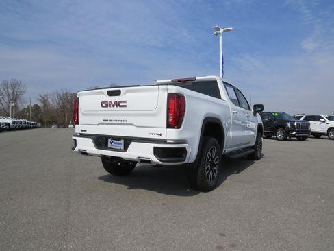 New 2026 GMC Sierra 1500 AT4 w/ AT4 Premium Package image 36