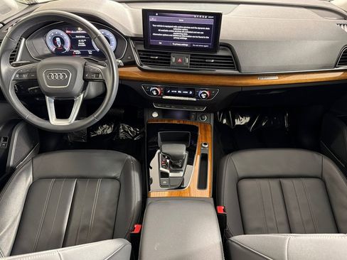 Used 2023 Audi Q5 2.0T Premium Plus w/ Premium Plus Package AWD/4WD image 12