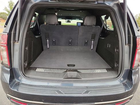 Certified 2021 Chevrolet Suburban RST w/ Rear Media and Nav Package image 10