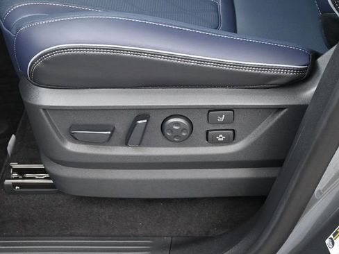 New 2026 INFINITI QX80 4WD image 12