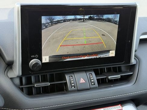 Certified 2025 Toyota RAV4 XLE Premium image 18
