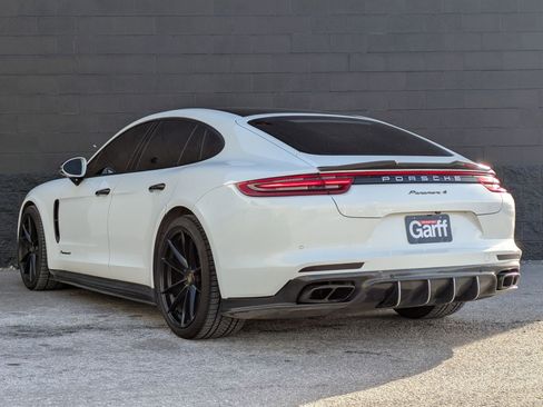 Used 2018 Porsche Panamera image 7