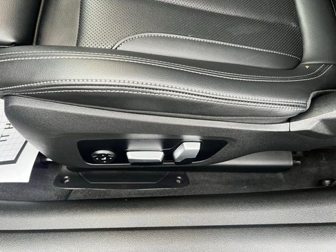 Used 2022 BMW 440i xDrive Coupe w/ Premium Package image 22