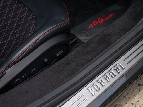 Used 2017 Ferrari 488 Spider RWD image 57