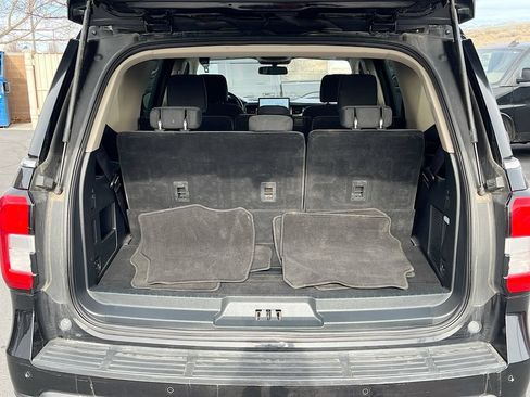 Used 2024 Ford Expedition XLT AWD/4WD image 26