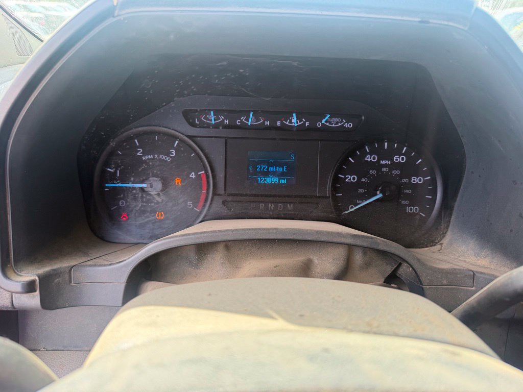 Used 2022 Ford F350 XL w/ Power Equipment Group AWD/4WD image 17