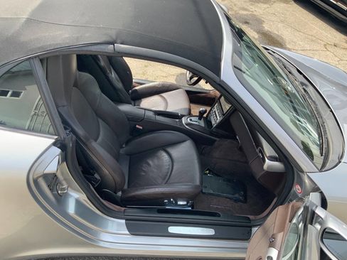 Used 2006 Porsche 911 Carrera 4S AWD/4WD image 8