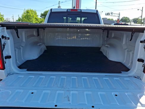 Used 2022 RAM 1500 Big Horn AWD/4WD image 28