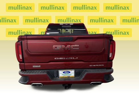 Used 2020 GMC Sierra 1500 Denali w/ Denali Ultimate Package AWD/4WD image 7