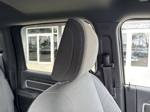 Used 2024 RAM 2500 Big Horn image 21