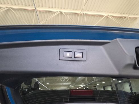 Used 2022 Subaru Outback Wilderness AWD/4WD image 12