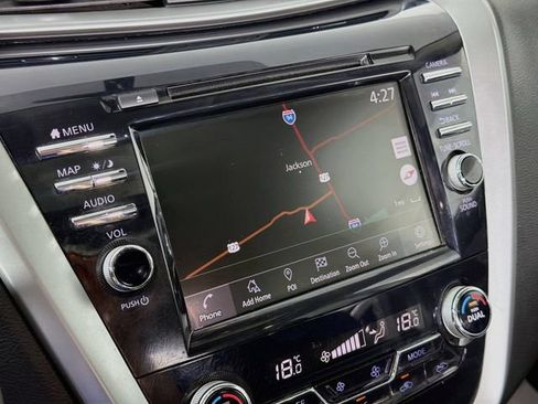 Used 2019 Nissan Murano SV AWD/4WD image 14