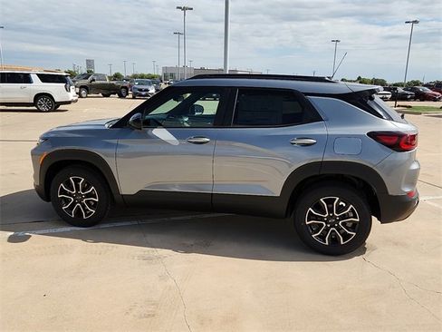 New 2026 Chevrolet TrailBlazer ACTIV w/ Driver Confidence Package image 2