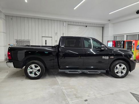 Used 2019 RAM 1500 Big Horn AWD/4WD image 8