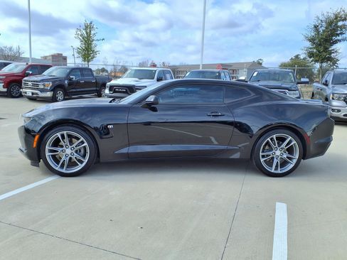 Used 2024 Chevrolet Camaro LT w/ RS Package image 8