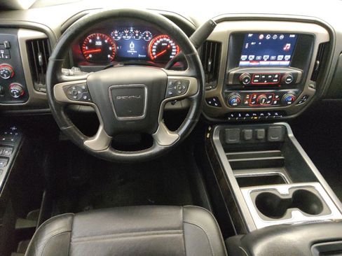 Used 2016 GMC Sierra 1500 Denali w/ Denali Ultimate Package AWD/4WD image 22