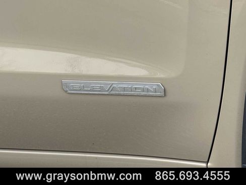 Used 2023 GMC Sierra 1500 Elevation image 32