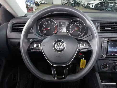 Used 2016 Volkswagen Jetta S FWD image 8