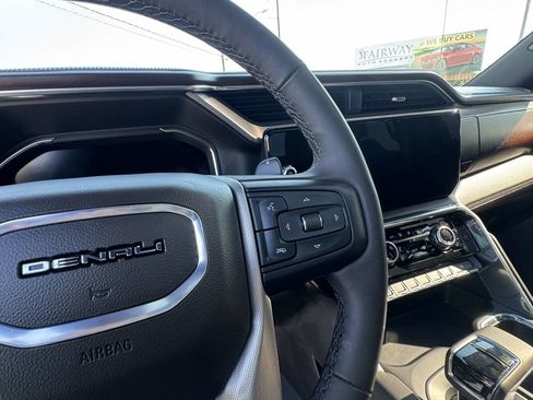 Used 2024 GMC Sierra 1500 Denali w/ Denali Reserve Package image 17