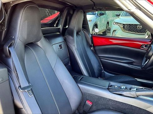 Used 2023 MAZDA MX-5 Miata Grand Touring RWD image 6