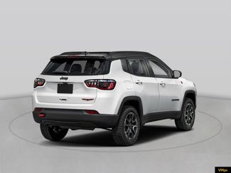 New 2026 Jeep Compass Trailhawk w/ Sun, Sound & Navigation Group AWD/4WD video 2