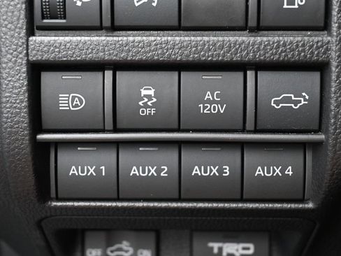 Certified 2025 Toyota Tacoma TRD Pro AWD/4WD image 15