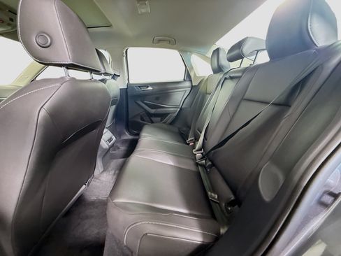 Used 2020 Volkswagen Jetta SEL FWD image 25