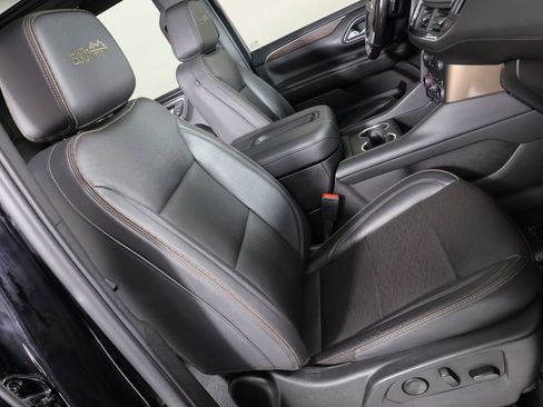 Used 2023 Chevrolet Tahoe High Country w/ LPO, Illumination Package image 42