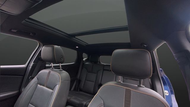 Used 2022 Chevrolet Blazer Premier w/ Enhanced Convenience Package AWD/4WD image 12