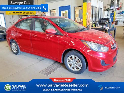 Used 2012 Hyundai Accent GLS w/ Comfort Pkg 2 FWD image 5