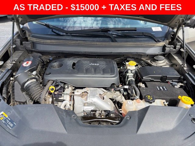 Used 2019 Jeep Cherokee Trailhawk w/ Cold Weather Group AWD/4WD image 11