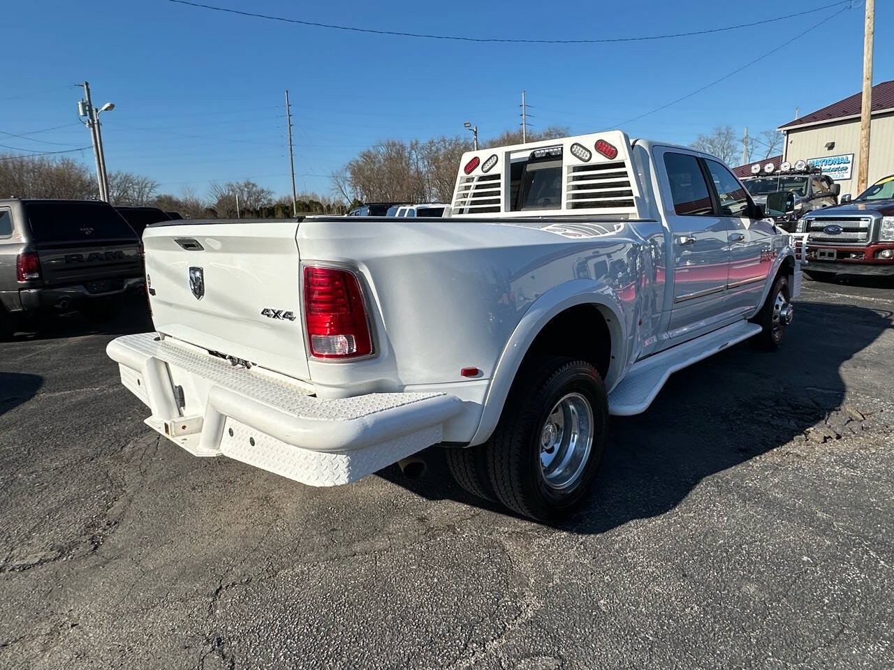 Used 2014 RAM 3500 Laramie AWD/4WD image 6