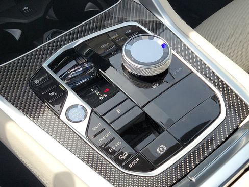 New 2027 BMW X6 M60i AWD/4WD image 21