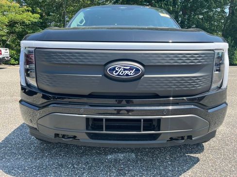 New 2025 Ford F150 Lightning Flash image 2