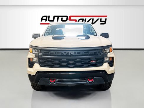 Used 2022 Chevrolet Silverado 1500 Custom Trail Boss AWD/4WD image 2
