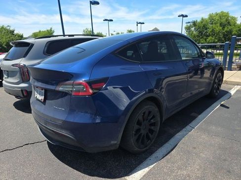 Used 2021 Tesla Model Y Long Range AWD/4WD image 5