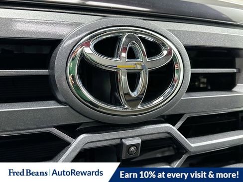 New 2024 Toyota Tundra Platinum image 29