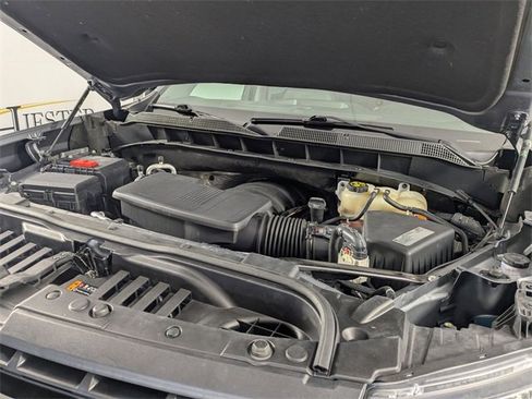 Used 2020 Chevrolet Silverado 1500 LT Trail Boss image 34