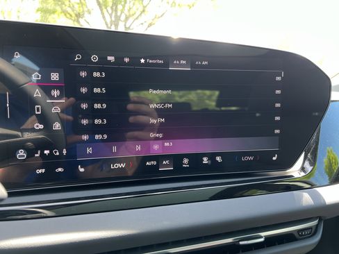 Used 2025 Audi A5 2.0T Premium Plus w/ Premium Plus image 23