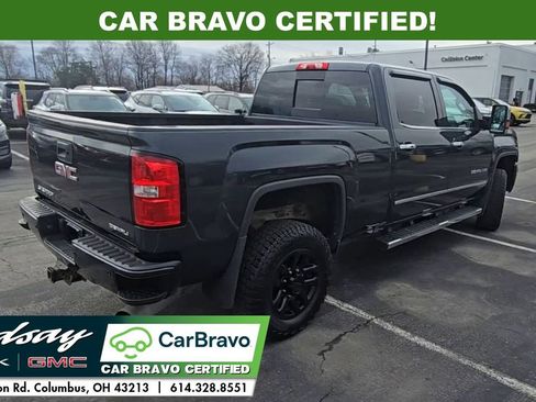 Used 2019 GMC Sierra 2500 Denali AWD/4WD image 9